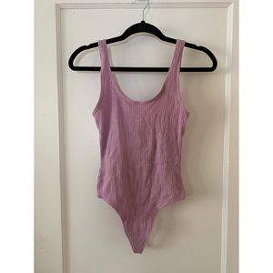 Aritzia Wilfred Free Ribbed Bodysuit